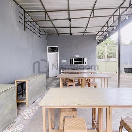 Eden Residence By Namroom Depok Exterior photo