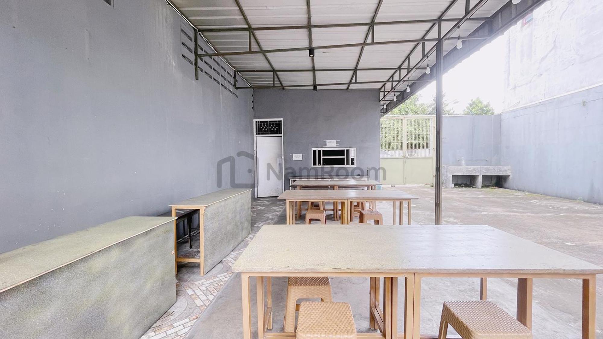 Eden Residence By Namroom Depok Exterior photo